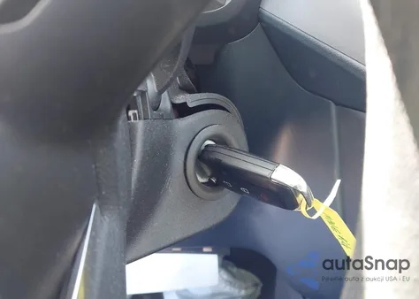 2022 Ford Maverick Xl z USA, uszkodzony, nr VIN 3FTTW8E37NRA18693